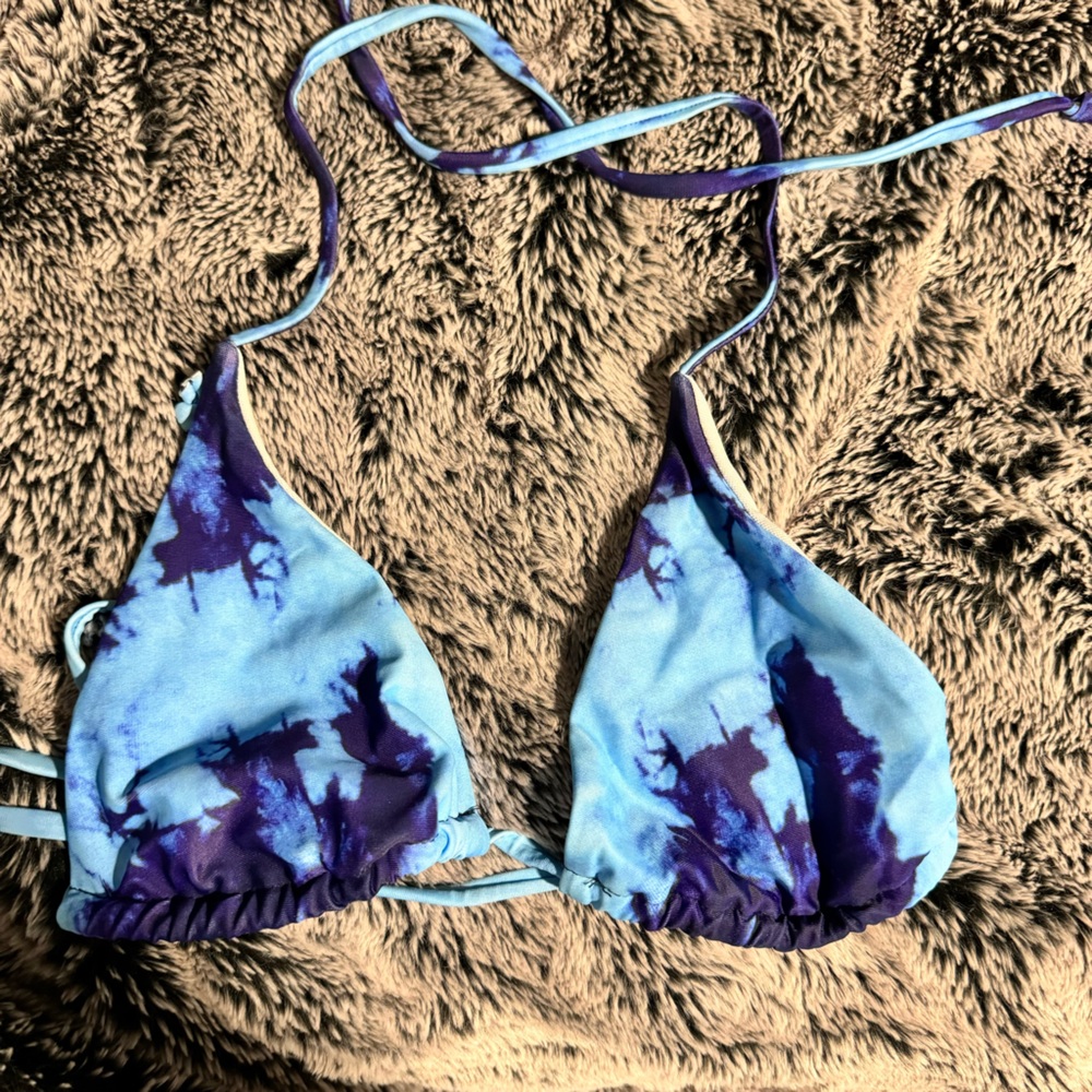 Blue bikini top